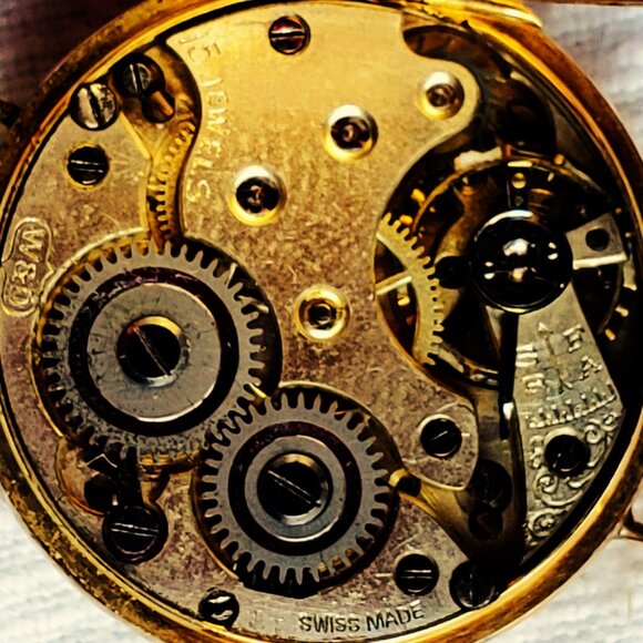 Gentle and Cordial While Maintaining that Sophisticated Air of Timeless Luxury - Picture 15 of 16